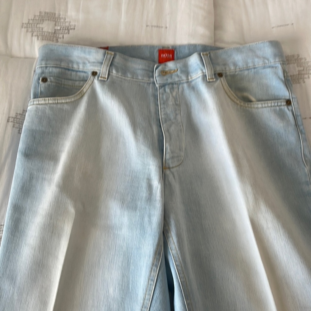 FINAL SALE FINAL PRICE Hugo Boss bleach blue jeans- Tag 34/34  100% Cotton..